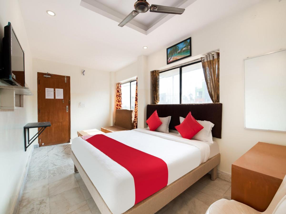 Oyo 69511 Hotel Sea E Pearl Visakhapatnam Exteriör bild