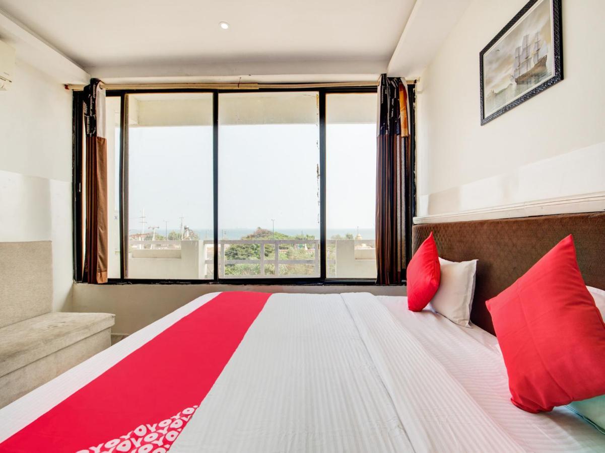 Oyo 69511 Hotel Sea E Pearl Visakhapatnam Exteriör bild
